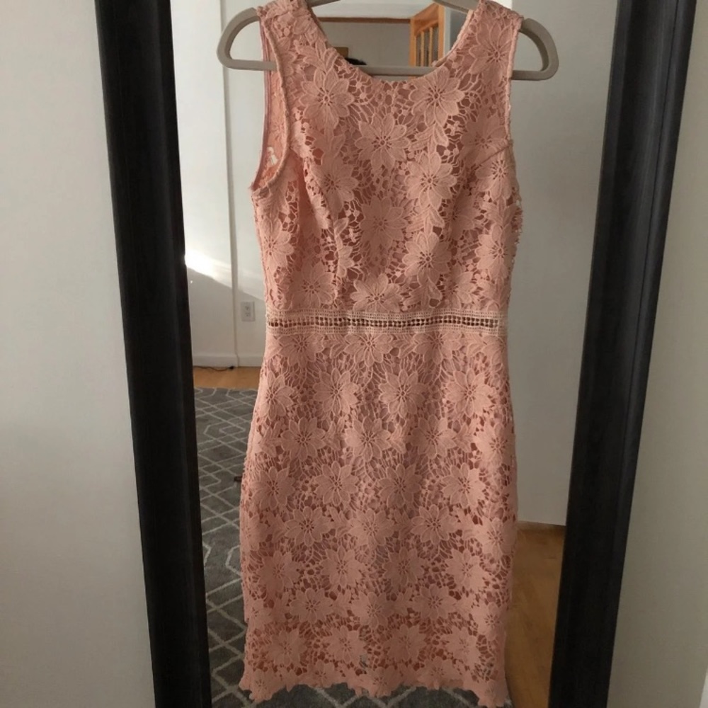 Pink crotchet lace dress